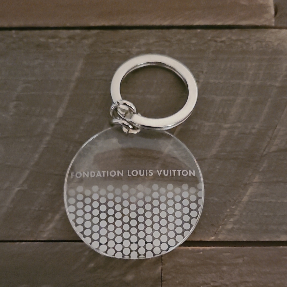 Rare Foundation Louis Vuitton Transparent Circle Keychain‎